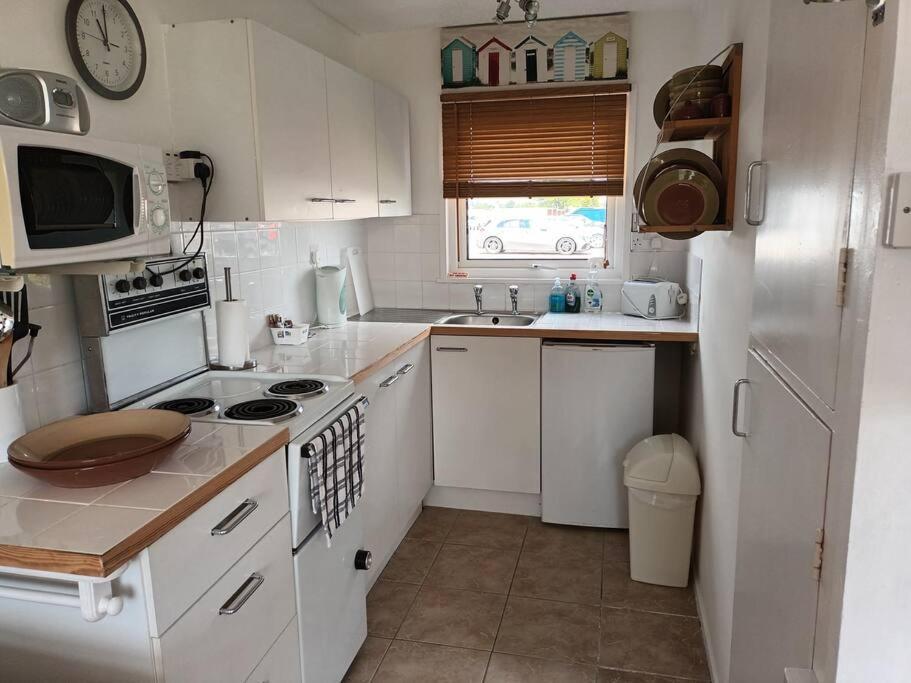 Homely 2 Bed On Popular Sunbeach Holiday Village- 5Min Walk To Beach, Near Great Yarmouth & Norfolk Broads Scratby Bagian luar foto