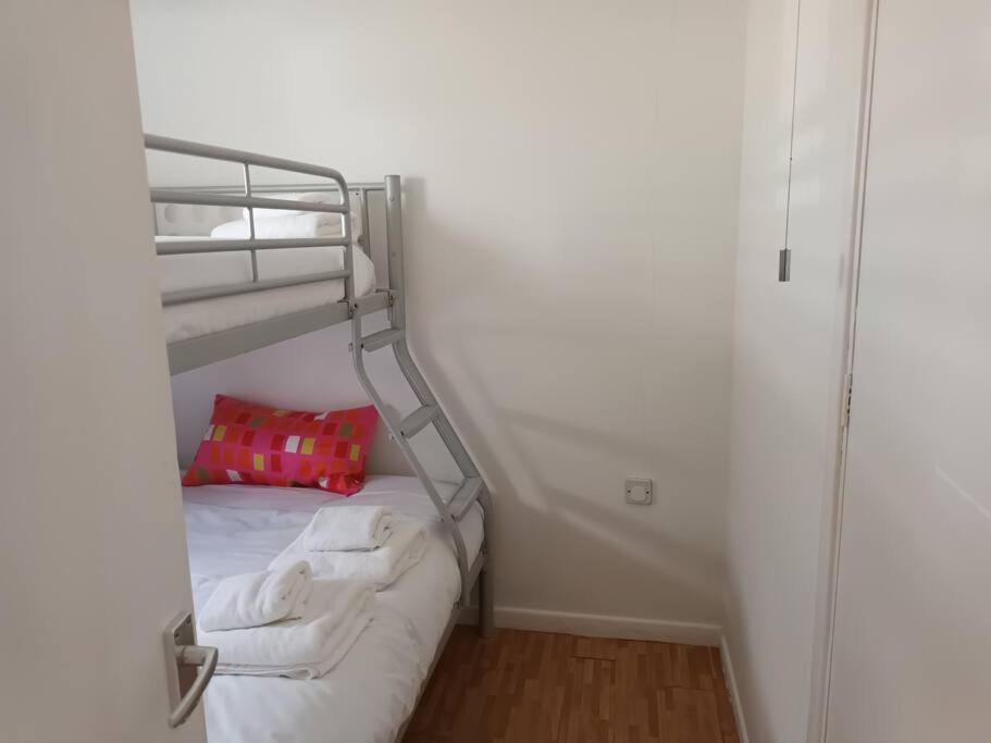 Homely 2 Bed On Popular Sunbeach Holiday Village- 5Min Walk To Beach, Near Great Yarmouth & Norfolk Broads Scratby Bagian luar foto